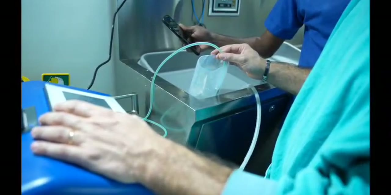 SEB peristaltic pump head running during a live cycle